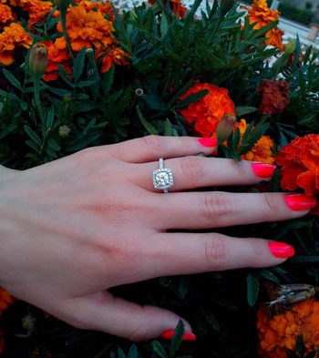 Things you Should Know Before Buying Moissanite Ring for Your Girlfriend