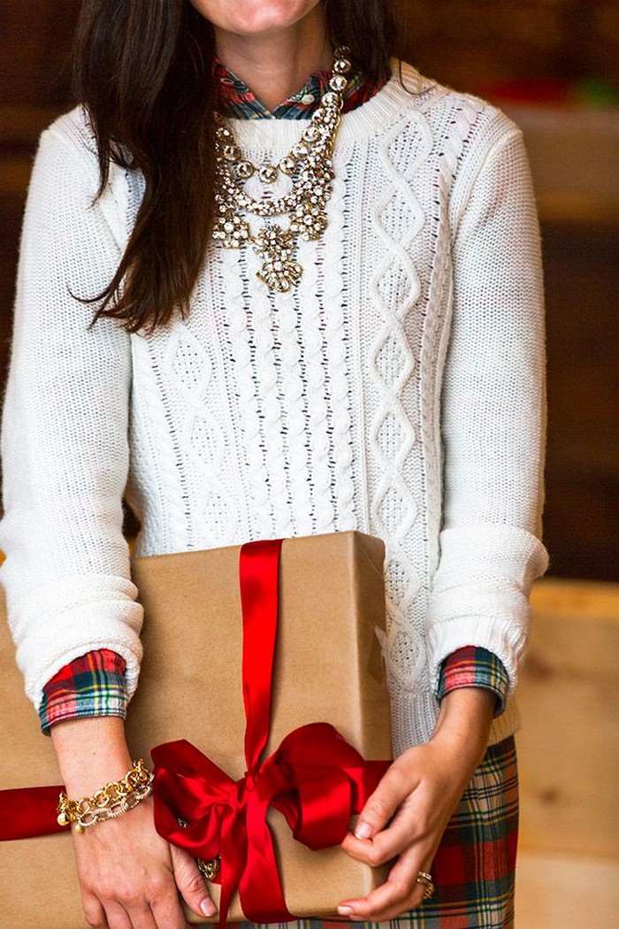 How to Style the Perfect Christmas Party Outfit