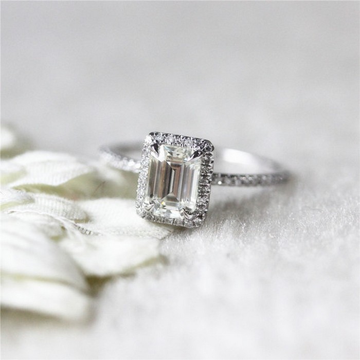 Things you Should Know Before Buying Moissanite Engagement