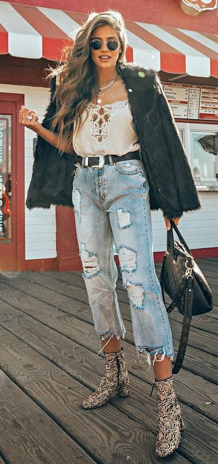 Boho Chic Fashion Styles to Try Out in Spring/Summer 2018 