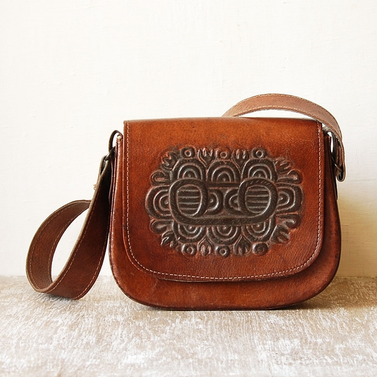 Find the perfect vintage leather bag for you – Fashion Corner