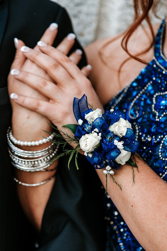 3 Crucial Mistakes to Avoid When Buying A Prom Dress