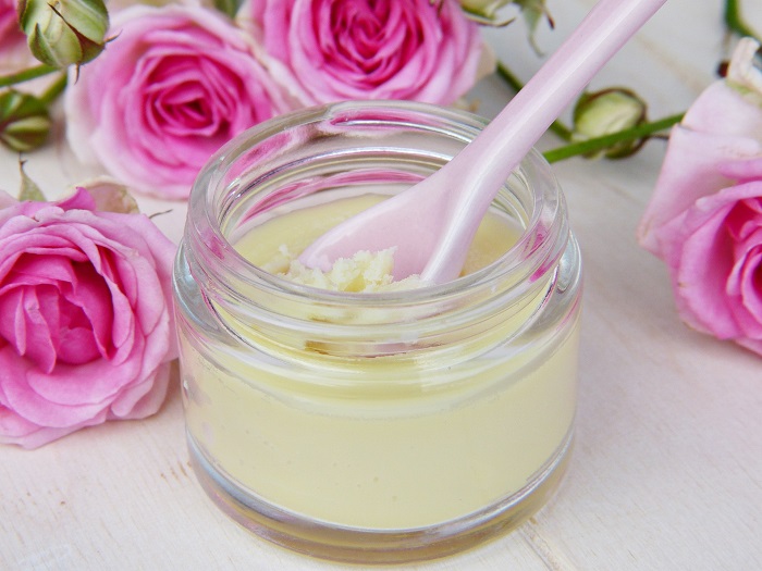 A Comprehensive Guide to Natural Skin Care – 5 Essential Tips – Fashion Corner