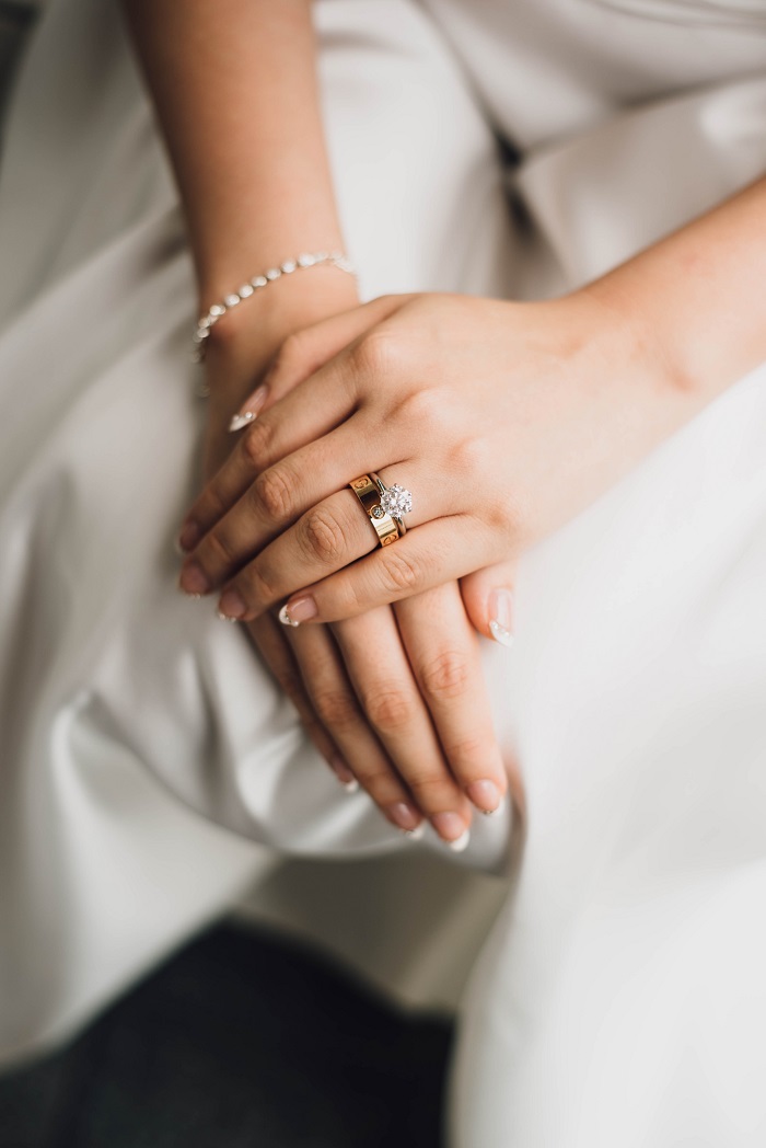 Picking Out the Right Jewelry for Your Big Day