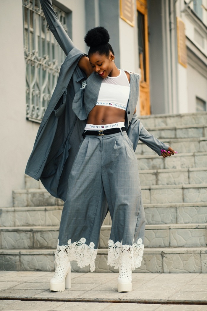 10 Best Shoes to Wear with Palazzo Pants in Winter | Palazzo pants,  Patterned pants outfit, Palazzo pants outfit