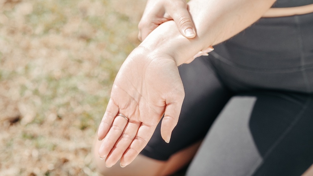 How to Increase Your Hand Strength and Wrist Mobility: The 6 Most Effective Exercises
